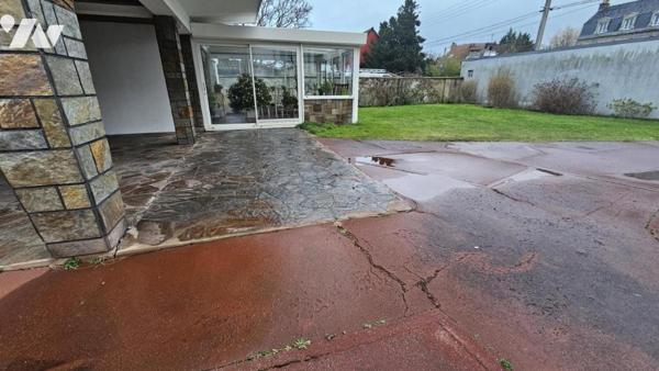 Magnifique maison d'architecte avec 7 chambres au plein cœur de CALAIS en EXCLUSIVITE