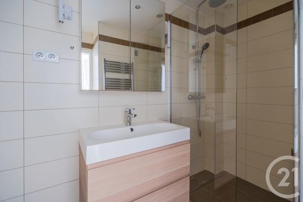 Appartement F1 à vendre  1 pièce - 30,50 m2 PARIS - 75011