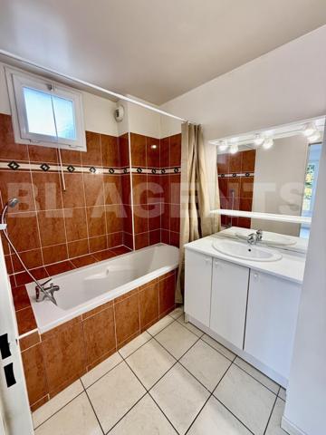 Appartement 2 piéces - Vaujours - Balcon - Parking - Proche transport