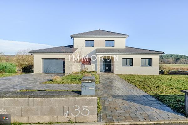 Menskirch (57320) Propriété - 30 ares - cadre familiale parfait - à Menskirch