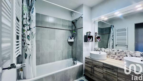 Appartement à vendre 4 pièces 79 m² Le Muy