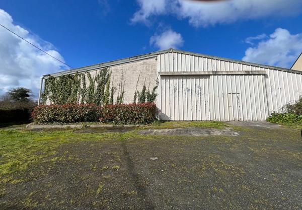 Maison + Hangar Saint Jouan Des Guerets 8 pièce(s) 193 m2 terrain 8725 M²