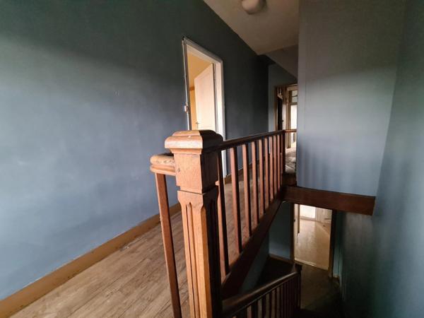 Immeuble centre ville à réhabiliter, emplacement de choix