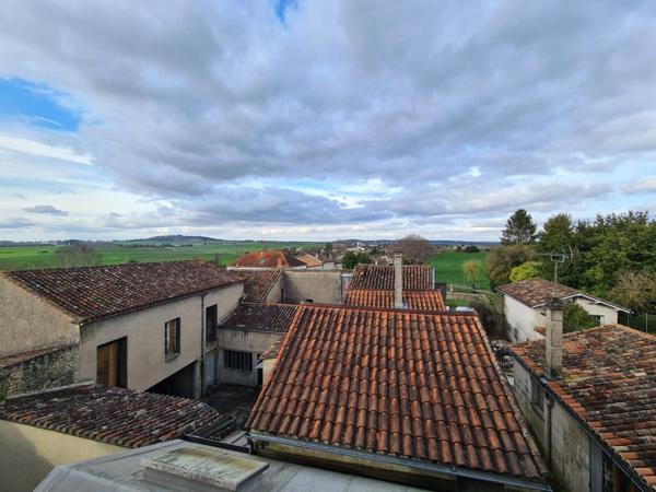 Immeuble centre ville à réhabiliter, emplacement de choix