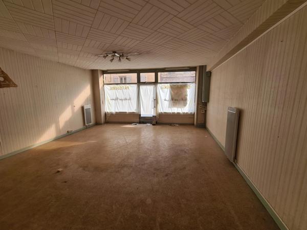 Immeuble centre ville à réhabiliter, emplacement de choix