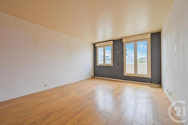 Appartement F2 à vendre  2 pièces - 55,51 m2 PARIS - 75020