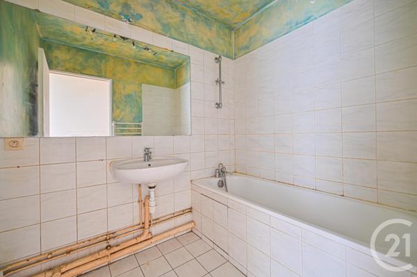 Appartement F2 à vendre  2 pièces - 55,51 m2 PARIS - 75020