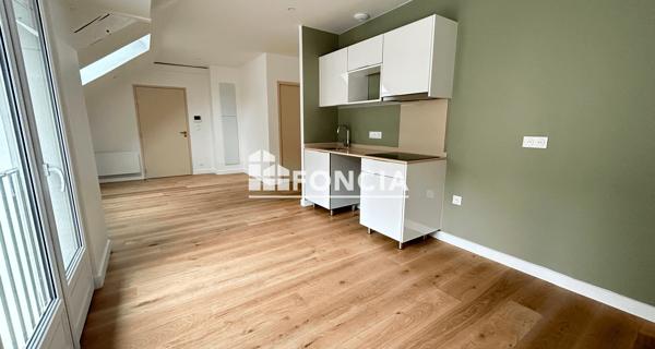 Location Appartement 2 pièces 39.85 m² - Vannes 56000