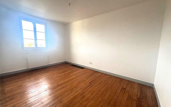 Appartement à louer    3 pièces • 76 m2 Hauterive