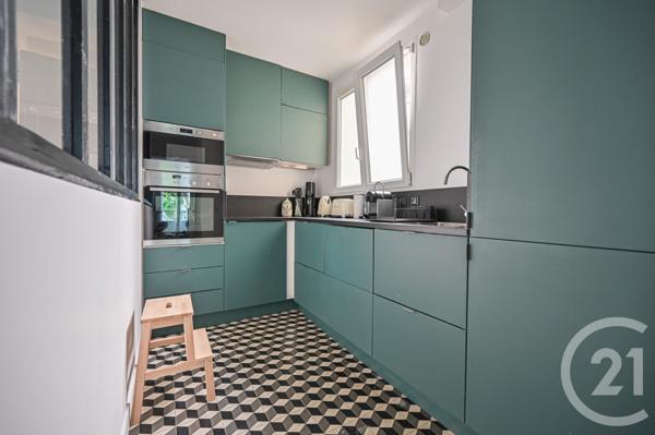Appartement F3 à vendre  3 pièces - 69,10 m2 PARIS - 75018