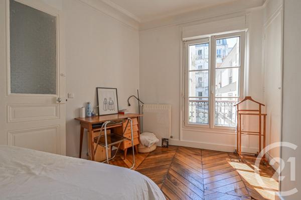 Appartement F3 à vendre  3 pièces - 69,10 m2 PARIS - 75018