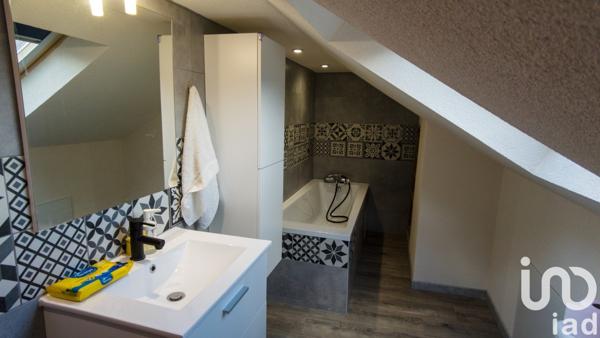 Maison 5 pièces de 99 m² à Hérimoncourt (25310)