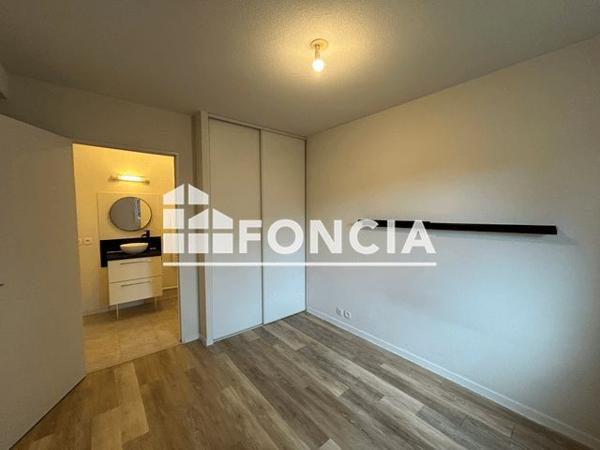 Location Appartement 2 pièces 43 m² - Brech 56400