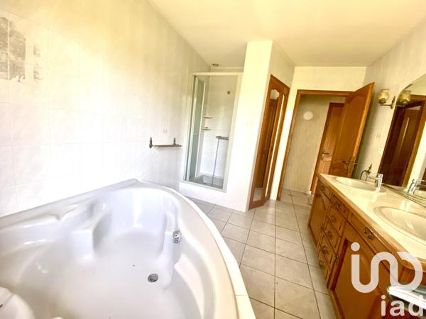 Maison à vendre 4 pièces 160 m² Bessines