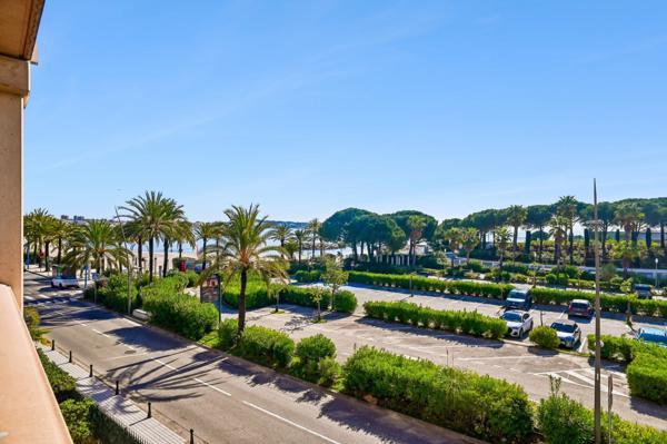 Golfe-Juan – Appartement face à la mer dans résidence de prestige