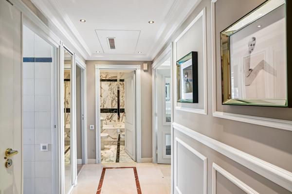 Golfe-Juan – Appartement face à la mer dans résidence de prestige