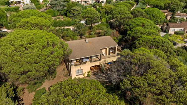 Vente Villa de luxe Sainte-Maxime 5 Pièces 157 m²