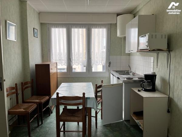 BRAY-DUNES SECTEUR PLAGE,
Situé à 100 mètres de la plage, immeuble de rapport en copropriété o...