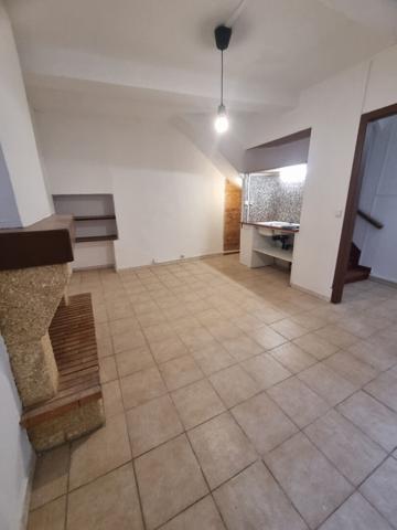 Maison de village 60 m² Ouveillan