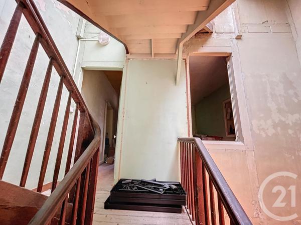 Immeuble à vendre  210 m2 GUINGAMP - 22