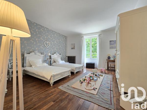 Maison à vendre 7 pièces 196 m² Le Mérévillois