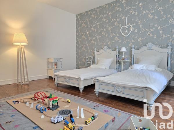 Maison à vendre 7 pièces 196 m² Le Mérévillois