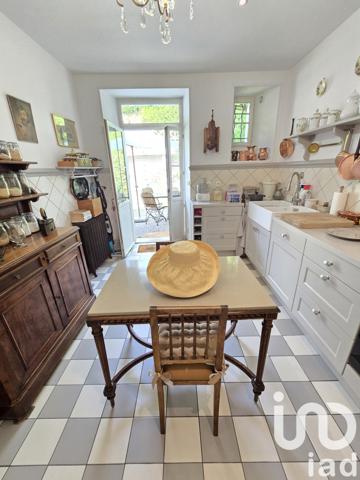 Maison à vendre 7 pièces 196 m² Le Mérévillois