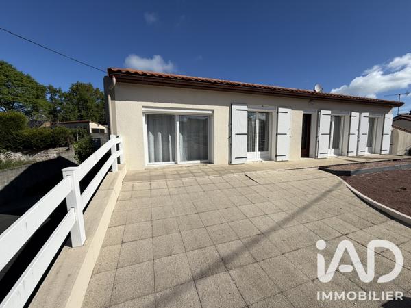 Maison à vendre 5 pièces 117 m² Châtillon-sur-Thouet