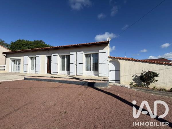 Maison à vendre 5 pièces 117 m² Châtillon-sur-Thouet