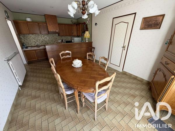 Maison à vendre 5 pièces 117 m² Châtillon-sur-Thouet
