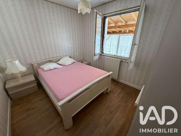 Maison à vendre 5 pièces 117 m² Châtillon-sur-Thouet