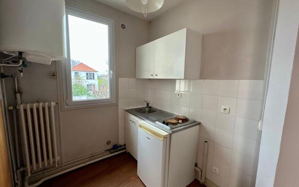 Appartement à louer    1 pièce • 21,50 m2 Enghien-les-Bains
