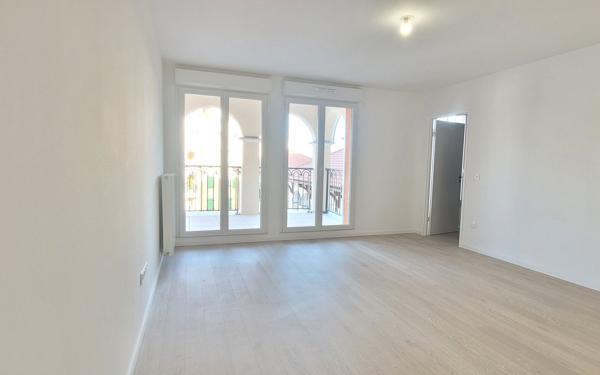 Appartement à louer    2 pièces • 43,40 m2 Le Plessis-Robinson
