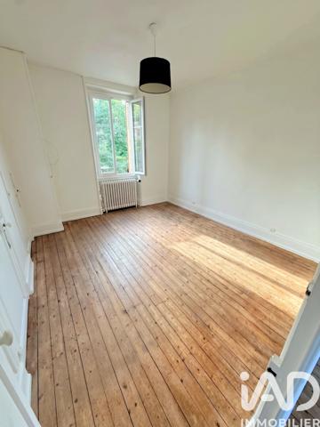 Maison à vendre 5 pièces 98 m² Saint-Amand-Montrond
