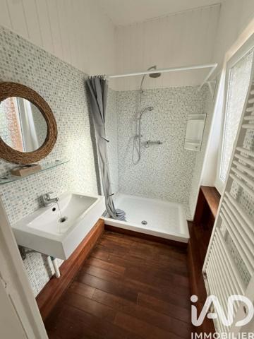 Maison à vendre 5 pièces 98 m² Saint-Amand-Montrond