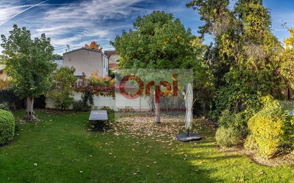 Maison à vendre    7 pièces • 156 m2 Clamart