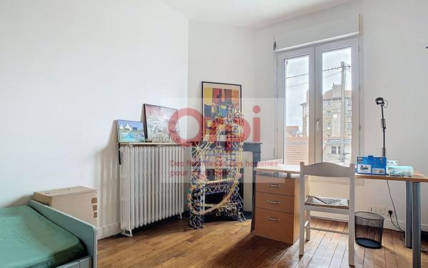 Maison à vendre    7 pièces • 156 m2 Clamart