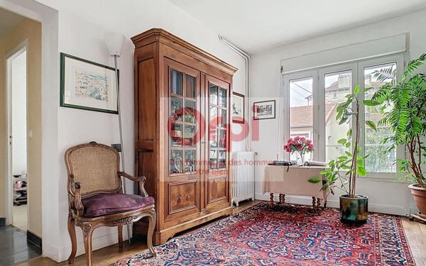 Maison à vendre    7 pièces • 156 m2 Clamart