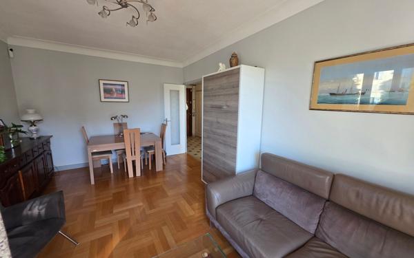 Appartement à vendre    2 pièces • 52,15 m2 Nice