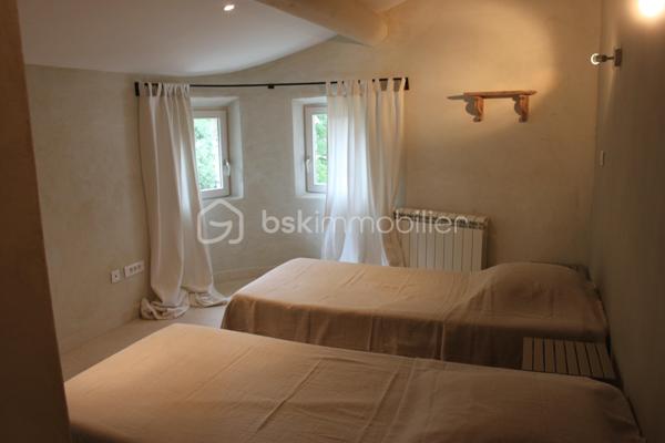 Bastide de 240 m²