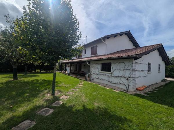 Maison Bourg En Bresse 6 pièce(s) 166.42 m2