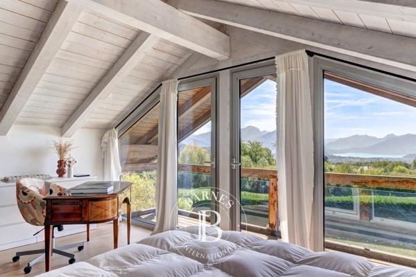 Annecy, Maison 5 Chambres -  340 m² à vendre