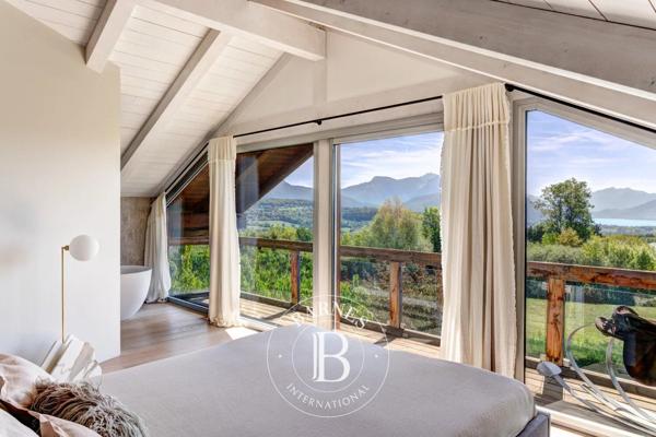 Annecy, Maison 5 Chambres -  340 m² à vendre