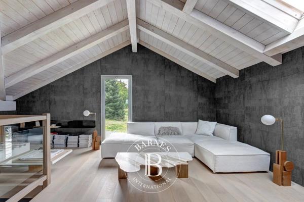 Annecy, Maison 5 Chambres -  340 m² à vendre