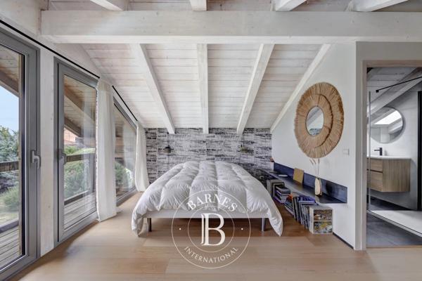 Annecy, Maison 5 Chambres -  340 m² à vendre