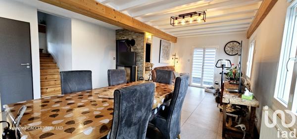 Châlet 6 pièces de 114 m² à Grésy-sur-Aix (73100)