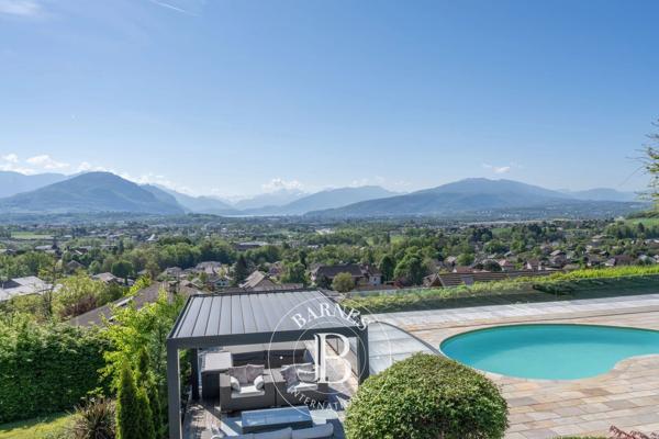 Annecy, Maison 4 Chambres -  174 m² à vendre