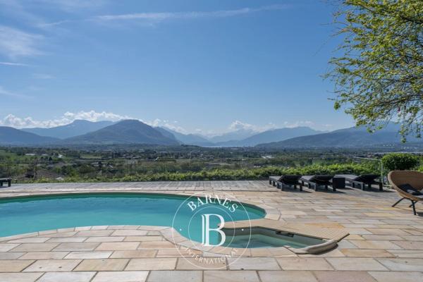 Annecy, Maison 4 Chambres -  174 m² à vendre