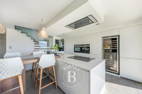 Annecy, Maison 4 Chambres -  174 m² à vendre