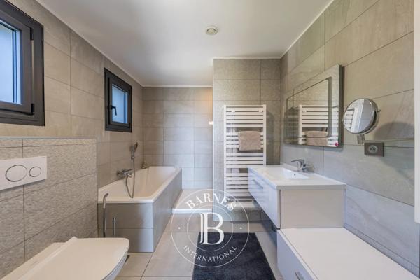Annecy, Maison 4 Chambres -  174 m² à vendre